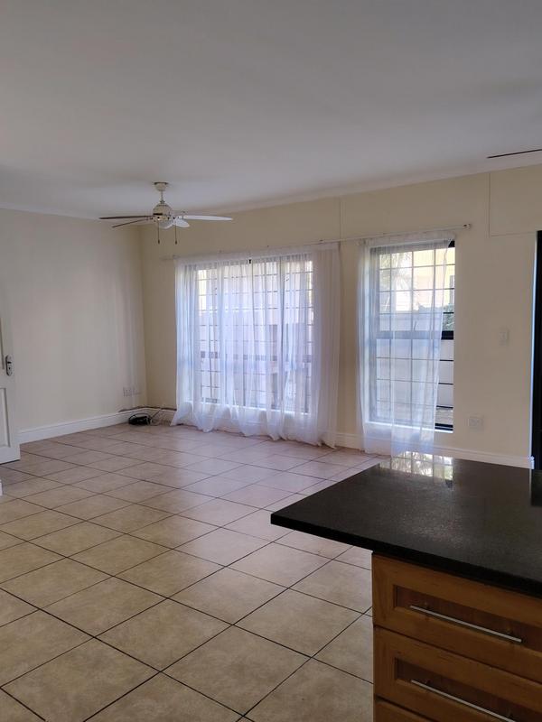 3 Bedroom Property for Sale in Sandbaai Western Cape